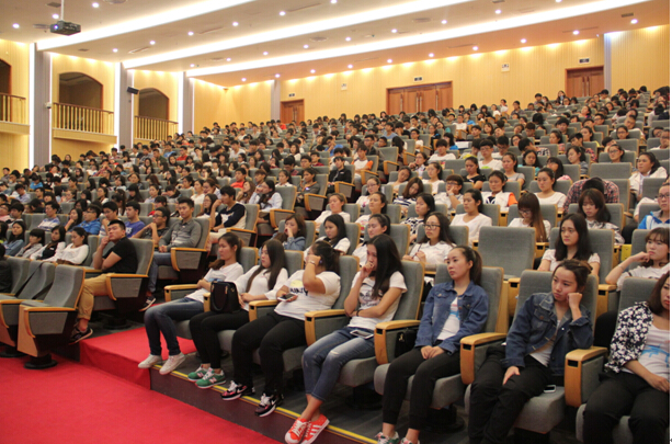 “学术活动月”第五场学术报告开讲